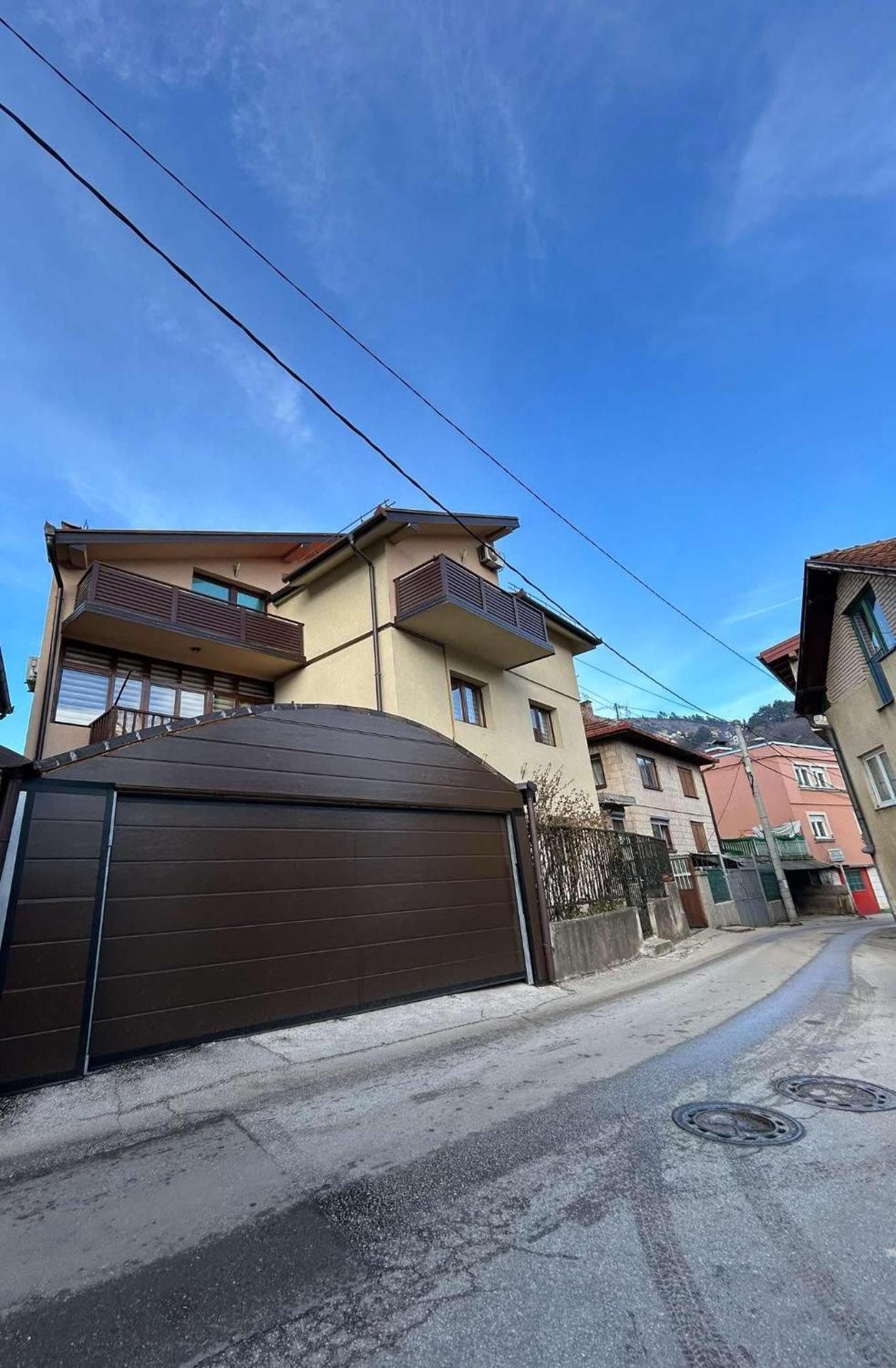 Apartment Mimo Сараєво Екстер'єр фото
